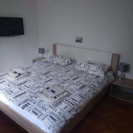 Apartments Villa Anton Porec Ngoại thất bức ảnh